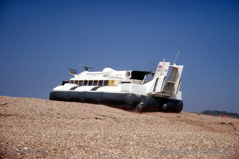 The SRN6 with the Inter-Service Hovercraft Trials Unit, IHTU - Climbing the beach ridges (submitted by Pat Lawrence).